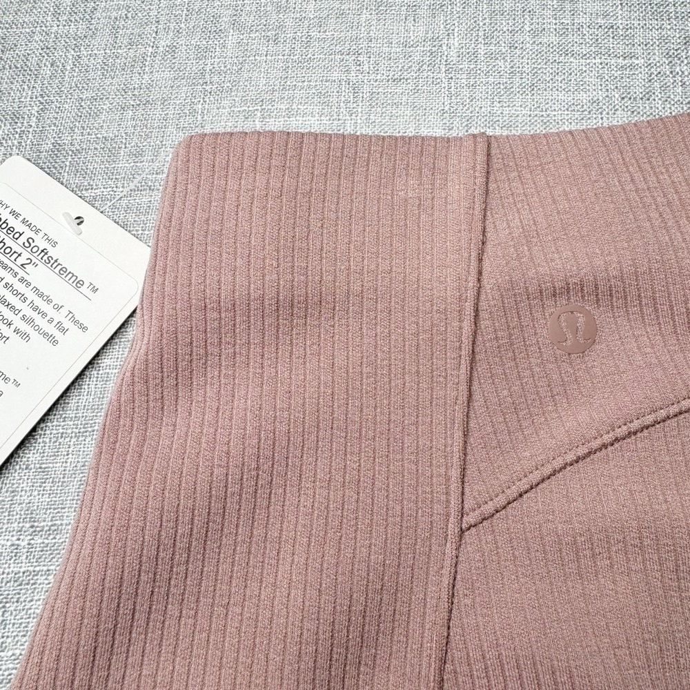 Lululemon Ribbed Softstreme High Rise Short Twilight Rose 8 NWT - Picture 8 of 10